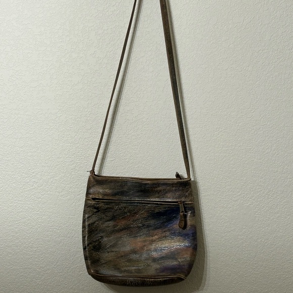 Jane Yoo Handbags - Jane Yoo Vintage Elegant Multicolor Leather Shoulder Bag